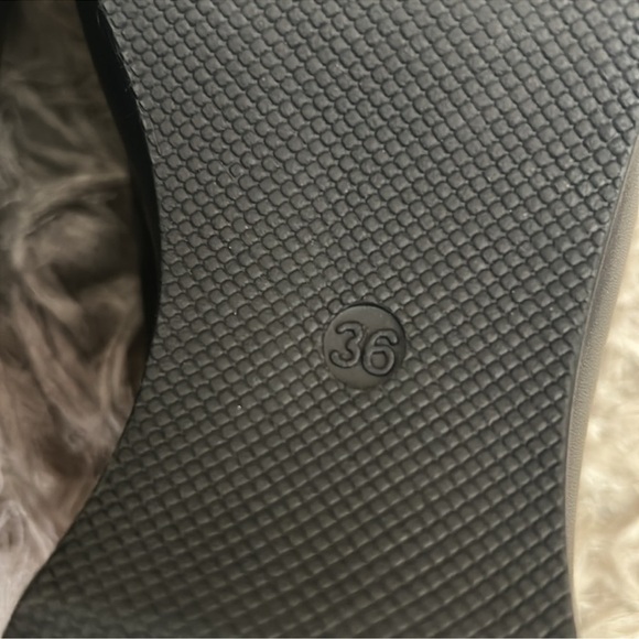 NWOB Free People Winston Black Leather
Platform Loafers Mules size 36 US 6 - Picture 15 of 15